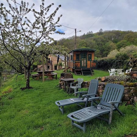 Roulotte Maisonthiers Blanot  Экстерьер фото