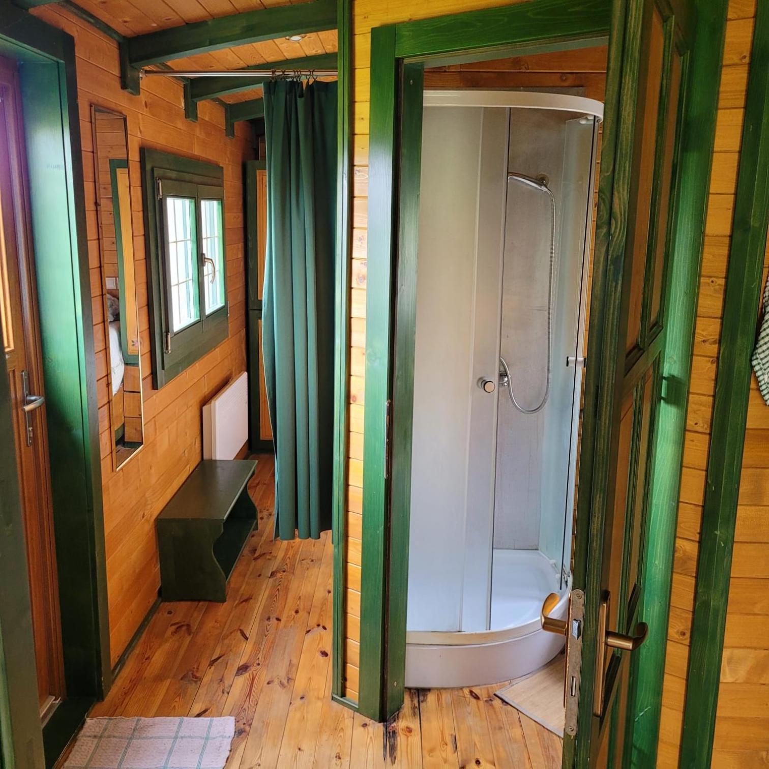Roulotte Maisonthiers Blanot  Экстерьер фото