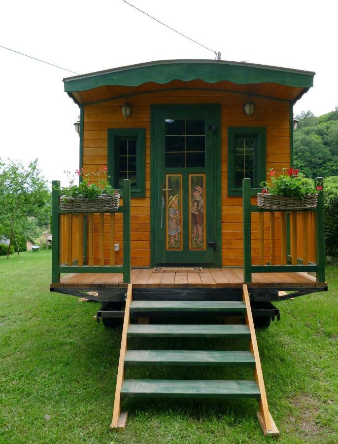 Roulotte Maisonthiers Blanot  Экстерьер фото